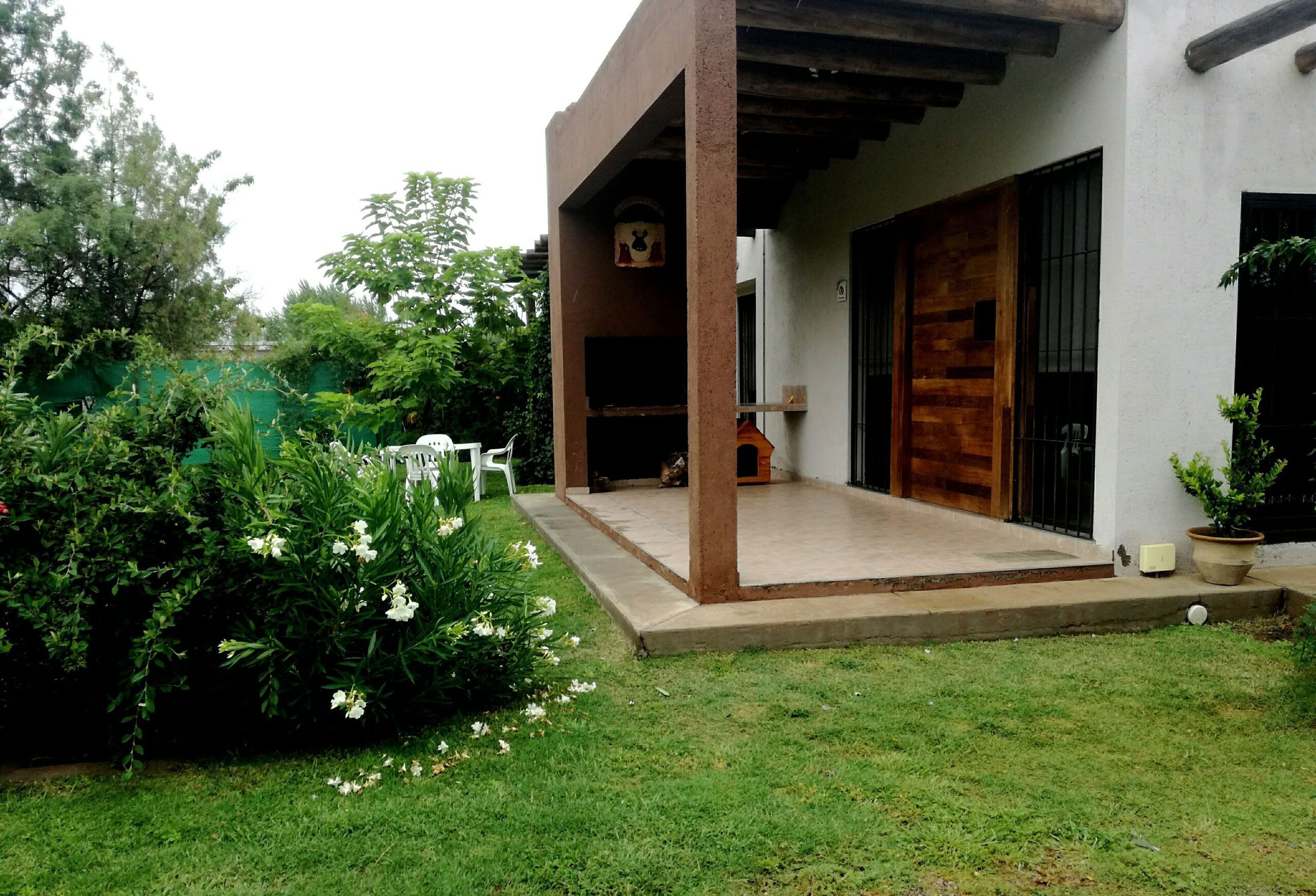 Preciosa casa por los caminos del vino