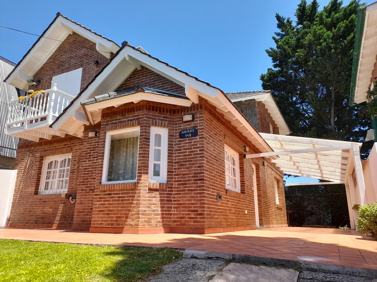 Anvers, 8 personas/4 habitaciones/Parrilla/a 400mts del mar!