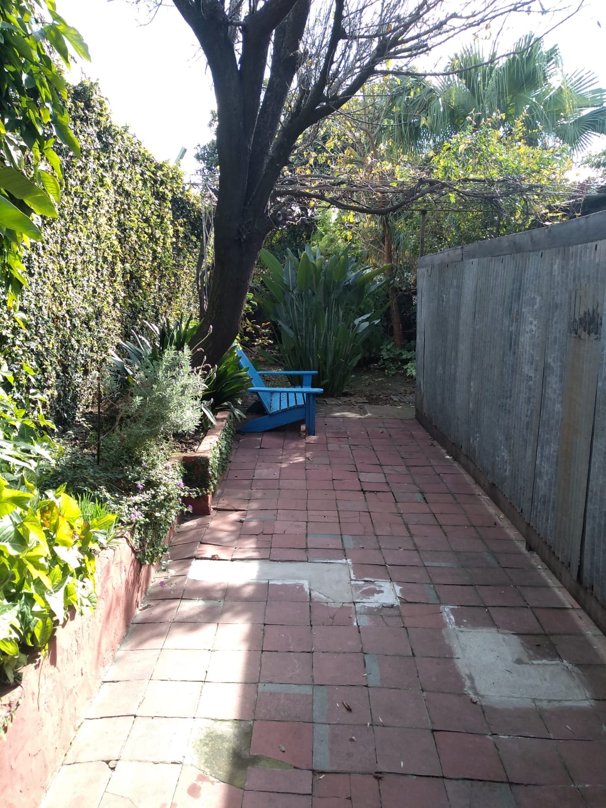 Casa centrica cerca de playa y termas