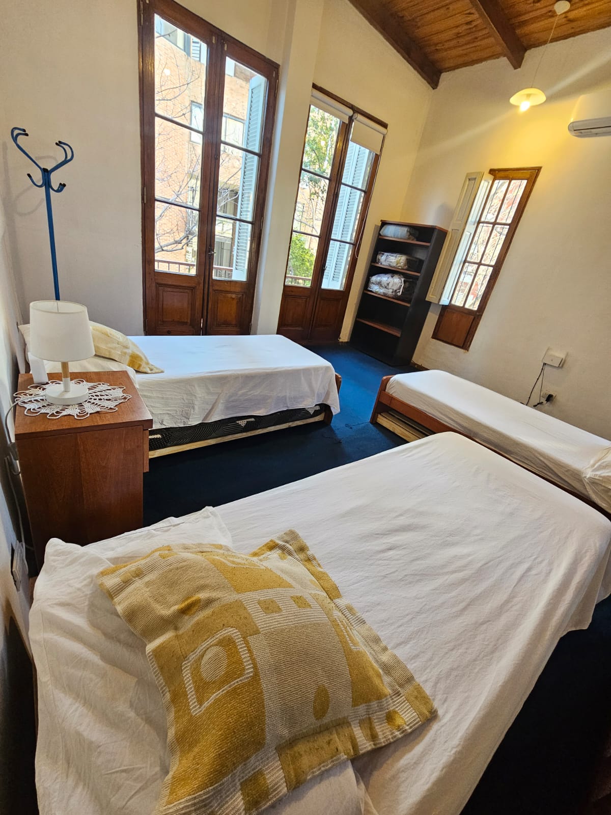 Casa Moré con cochera doble Rosario centro