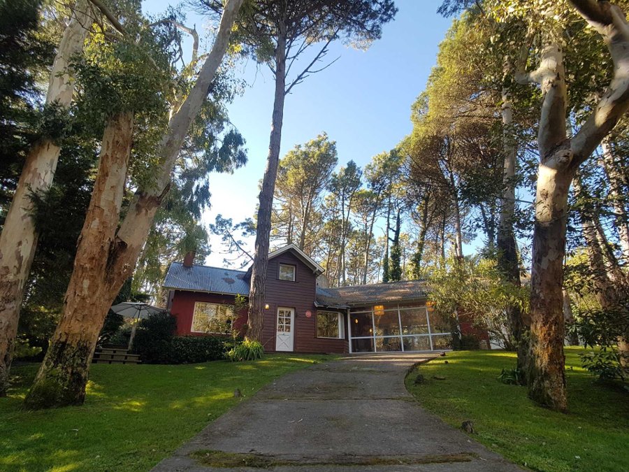 Casa cariloimagine, para 14 personas con servicios en CARILO