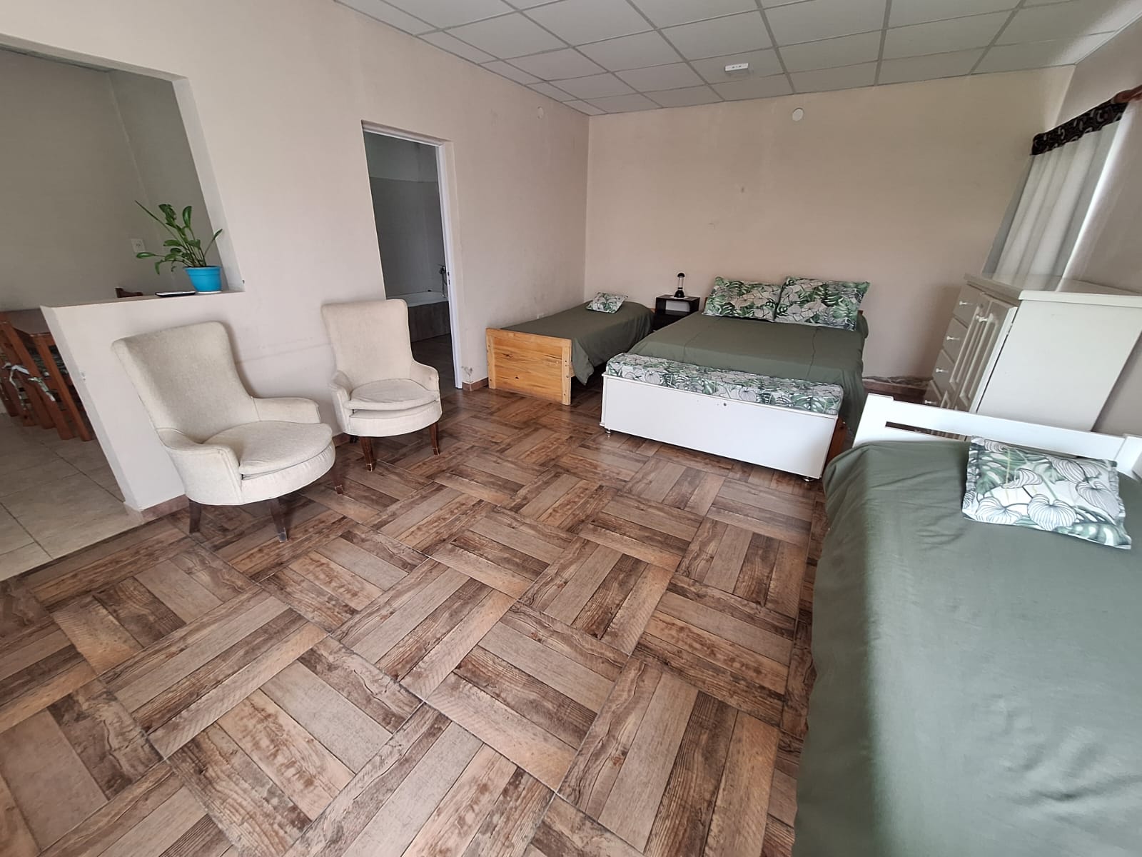 Hermoso departamento con un baño super amplio, ideal para persona con movilidad reducida