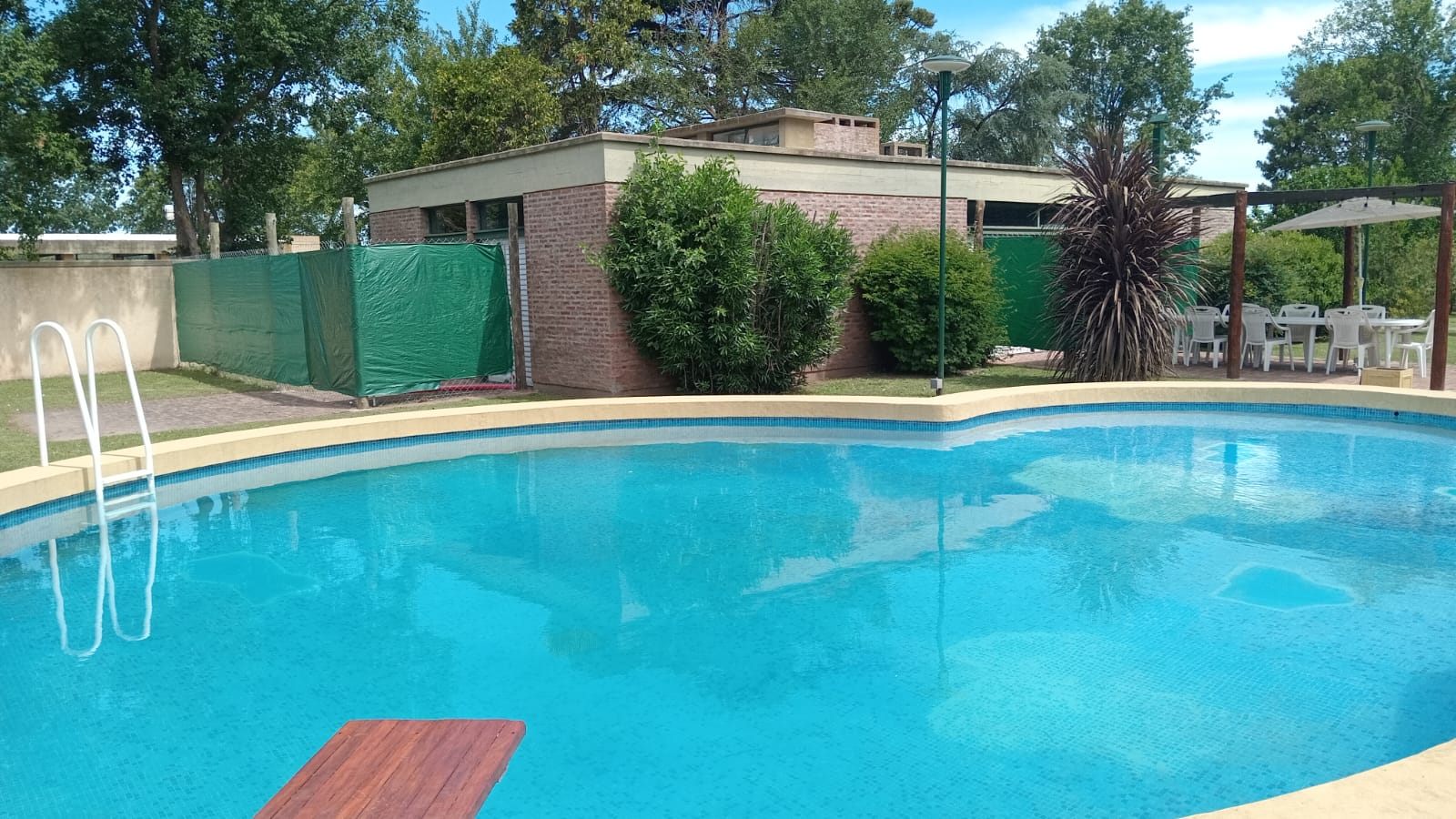 Casaquinta Ituzaingo, Chivilcoy, Bs As