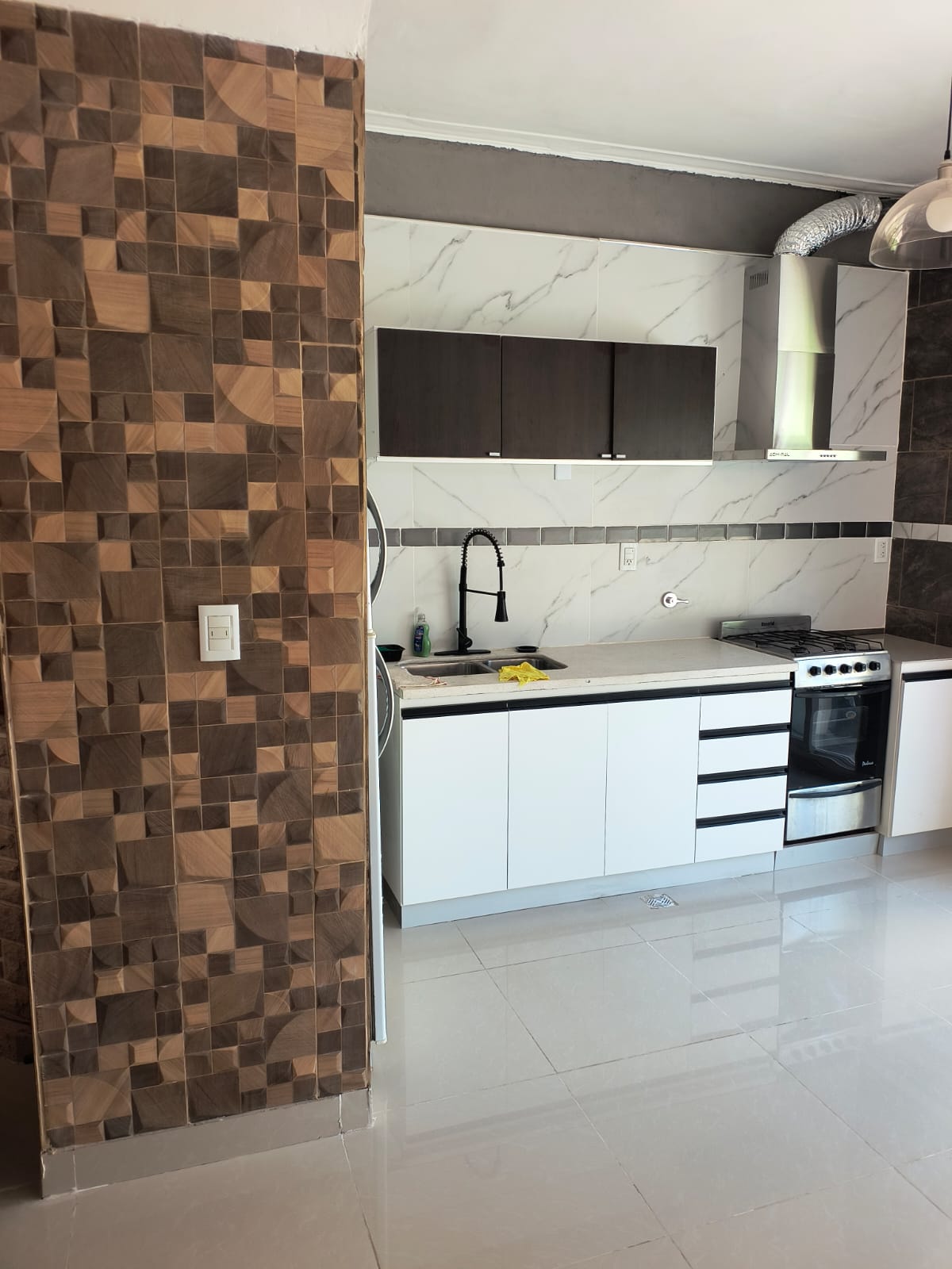 hermosa casa amplia y luminosa muy tranquila