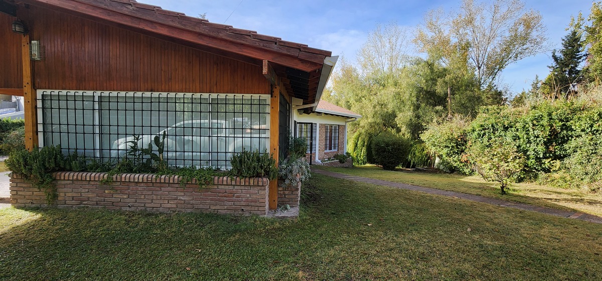 Casa&Pileta -#Postal de la Cordillera# Chacras de Coria – Vistalba