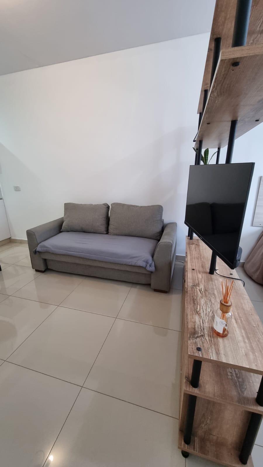 Hospedaje a estrenar con servicios en Bahía Blanca