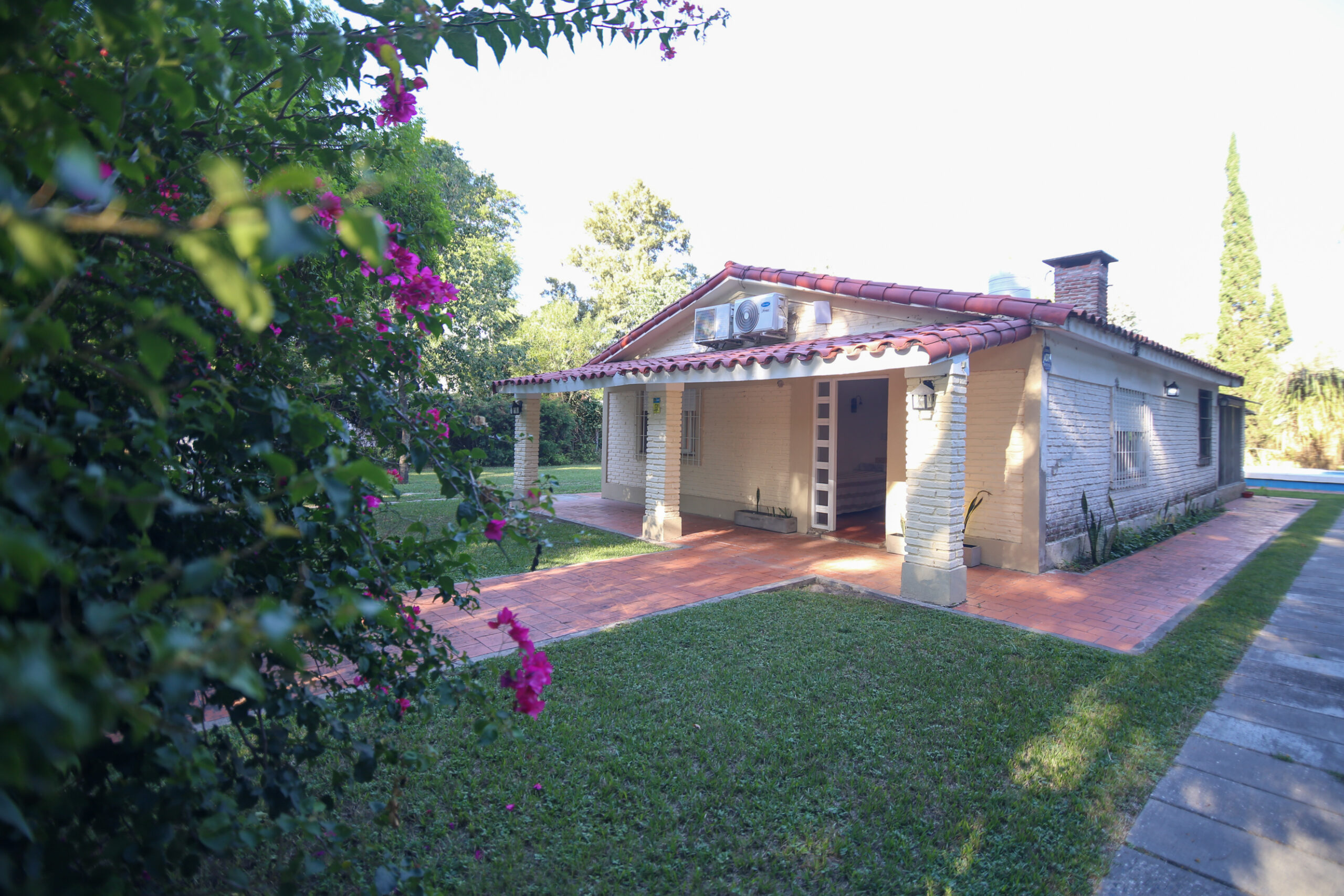 Casona con pileta COLASTINE IV