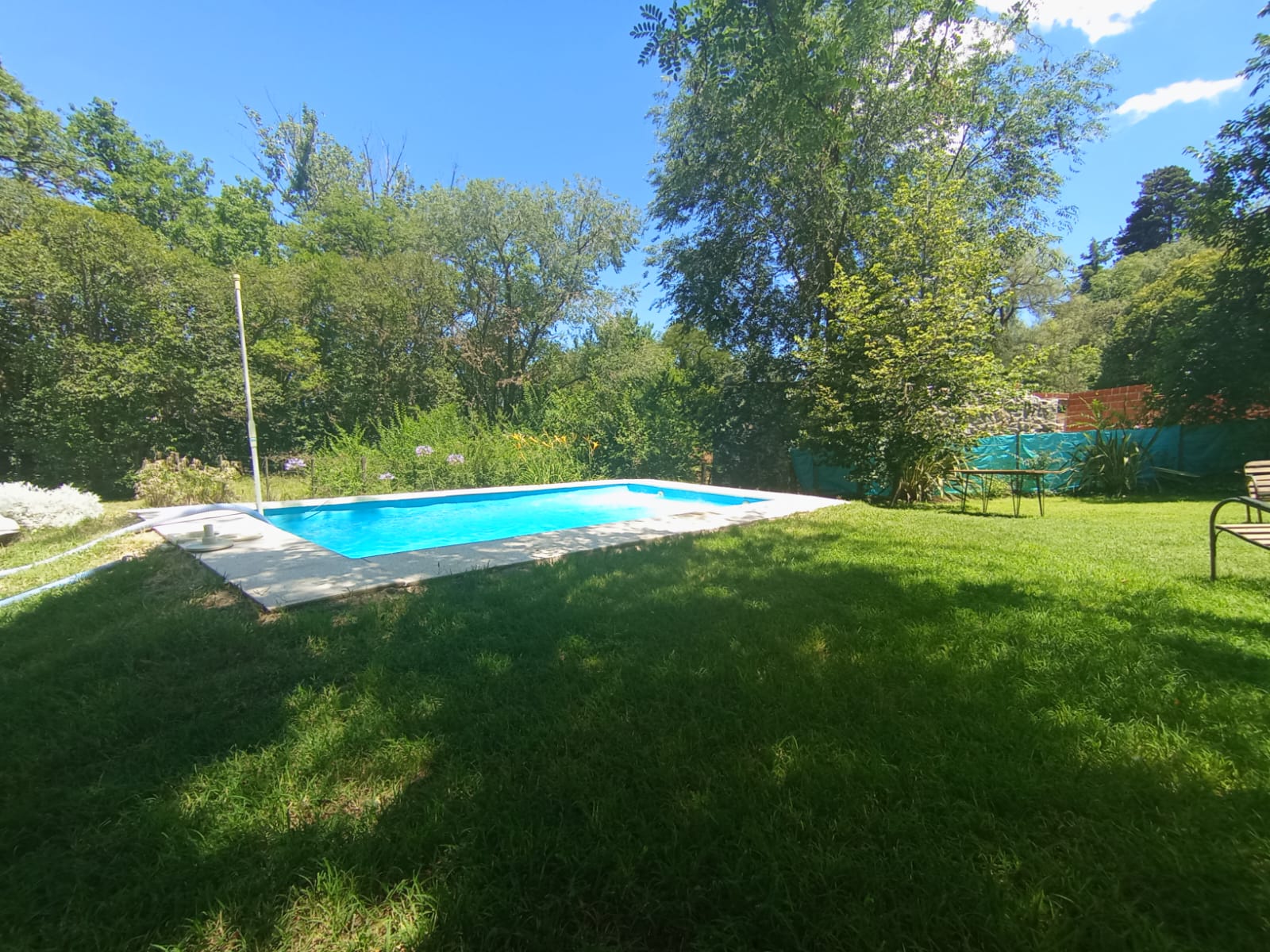 Cómoda casa en las sierras con gran jardín