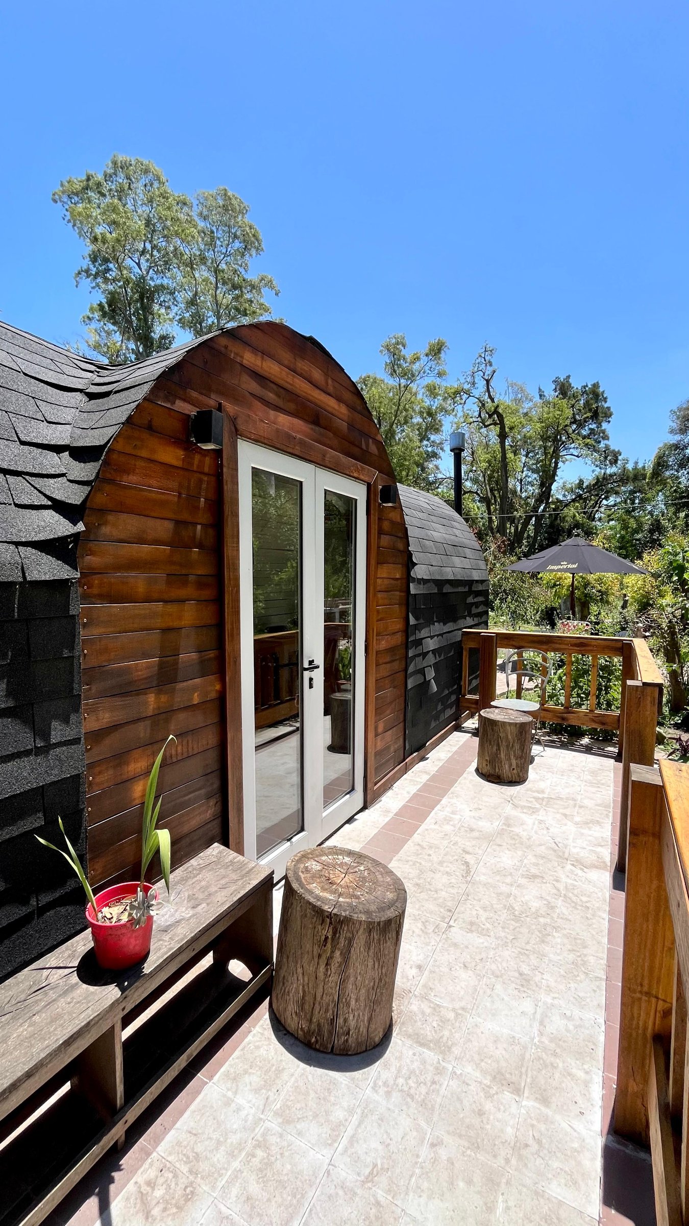 Cabaña en el bosque, Savra