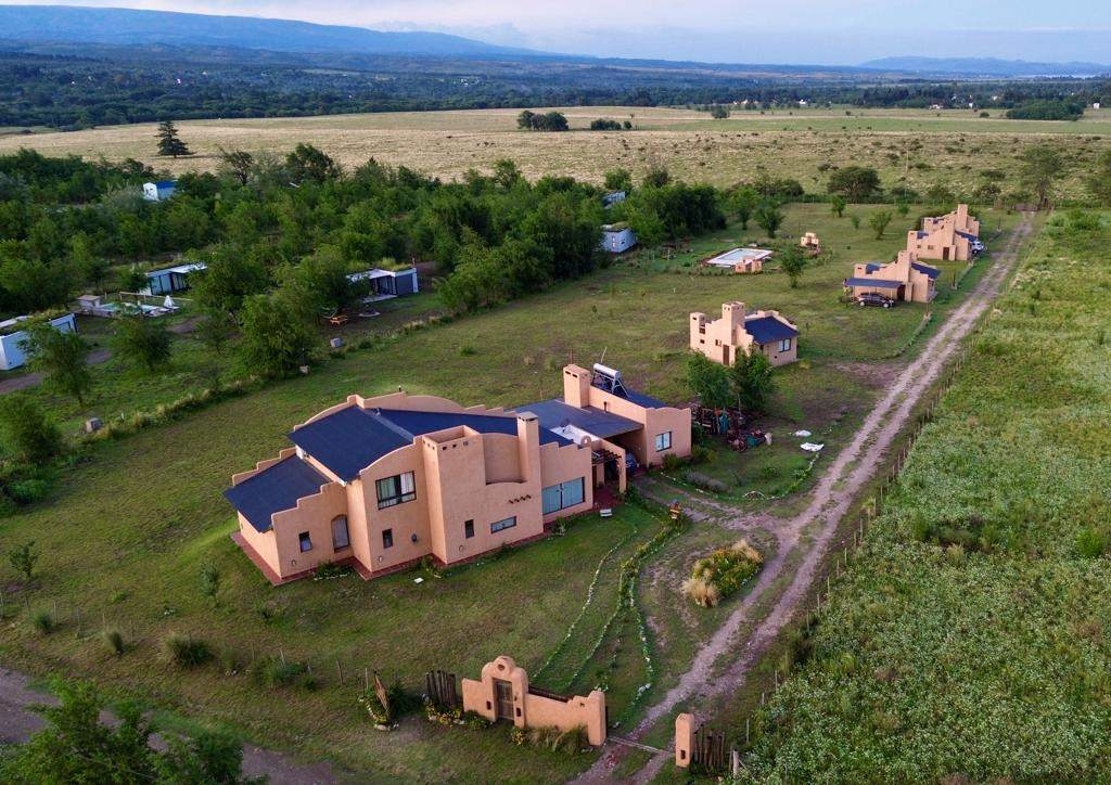 Hermosas cabañas  premium en Los Reartes a  5 minutos del ritmo y la gastronomía de Villa General Belgrano.
