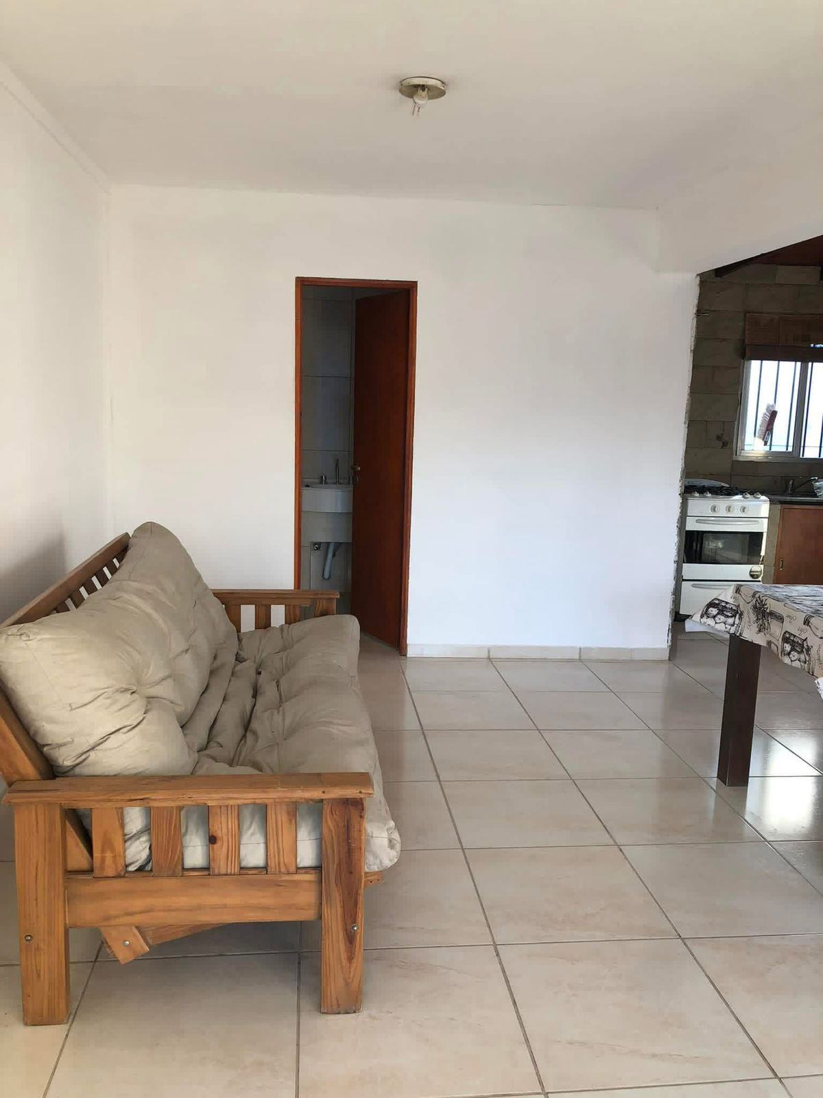 Moderno ph a un kilometro de la playa